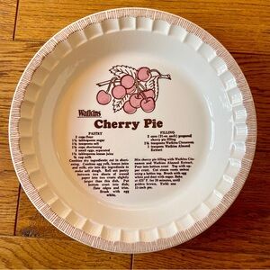 ROYAL CHINA by JEANETTE VINTAGE CHERRY PIE PLATE w Recipe DEEP DISH 11 Inch